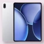 Oppo Pad 4 Pro Oppo Pad 4 Pro tablet in silver, front and back view